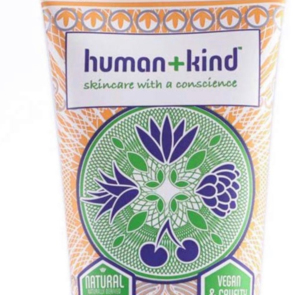 Human Kind Body Soufflé
